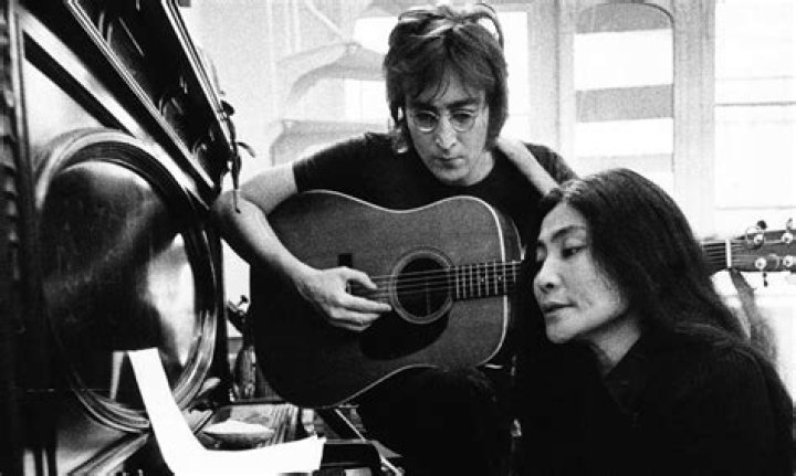 Unveiling Yoko Ono: Discoveries And Insights Await!